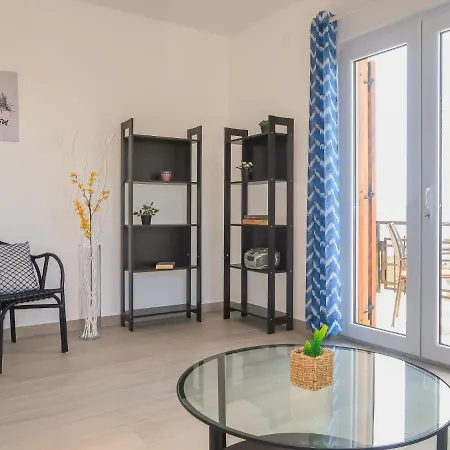 Gordana - Ckv201 By Interhome * דראמליי