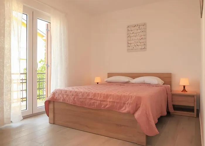 Appartement Gordana-2 By Interhome